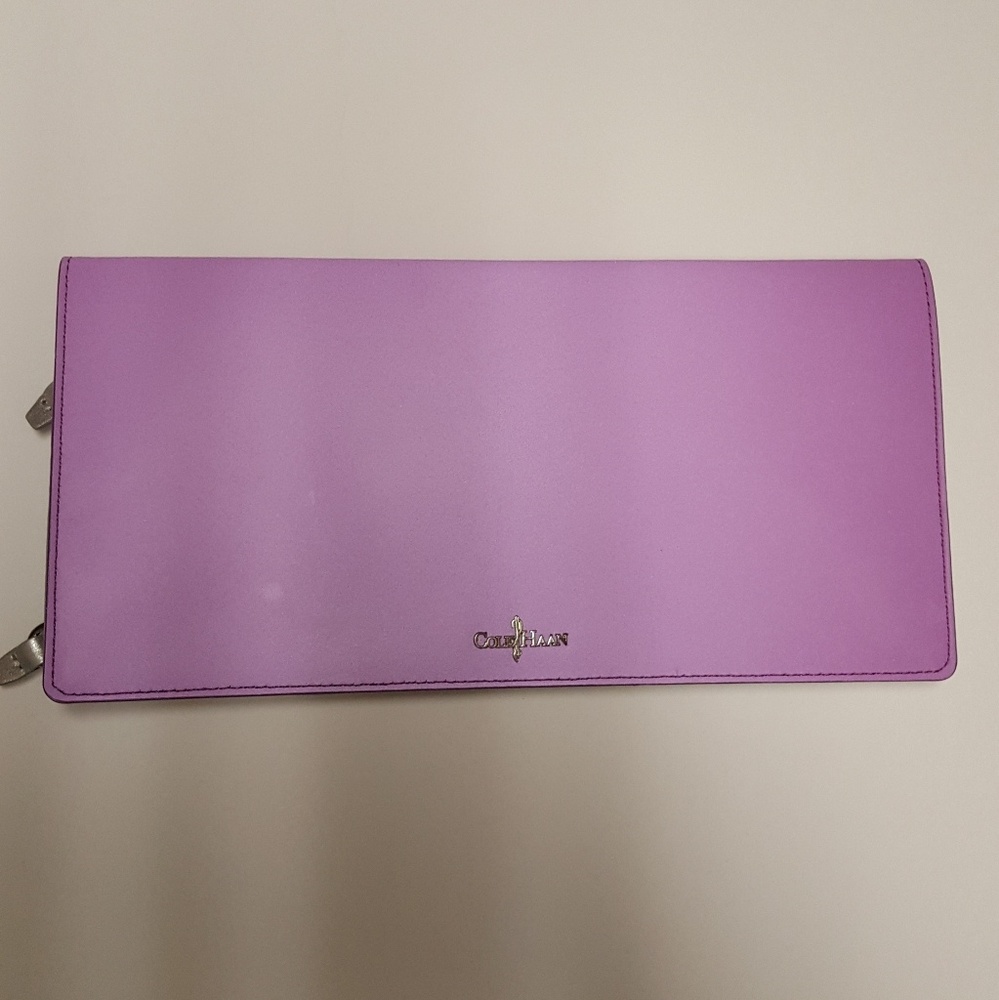 COLE HAAN REFLECTIVE CITY ASTER PURPLE CLUTCH